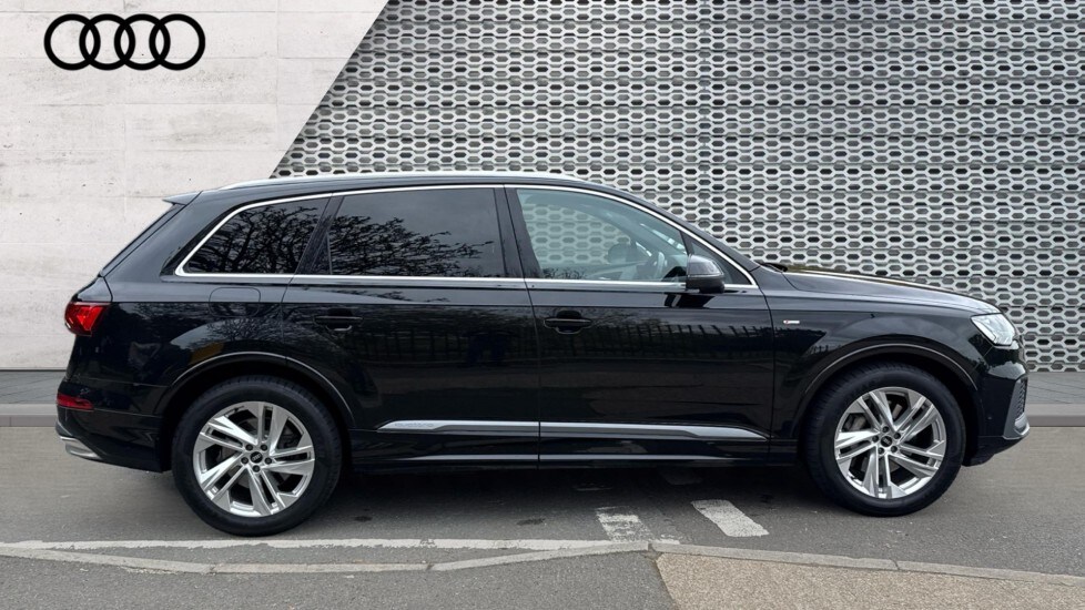 Used Audi Q7 2022 for sale - 76203863: Photo 4