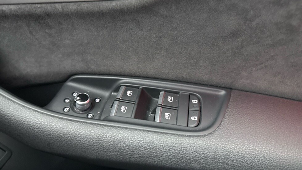 Used Audi Q7 2022 for sale - 76203863: Photo 49