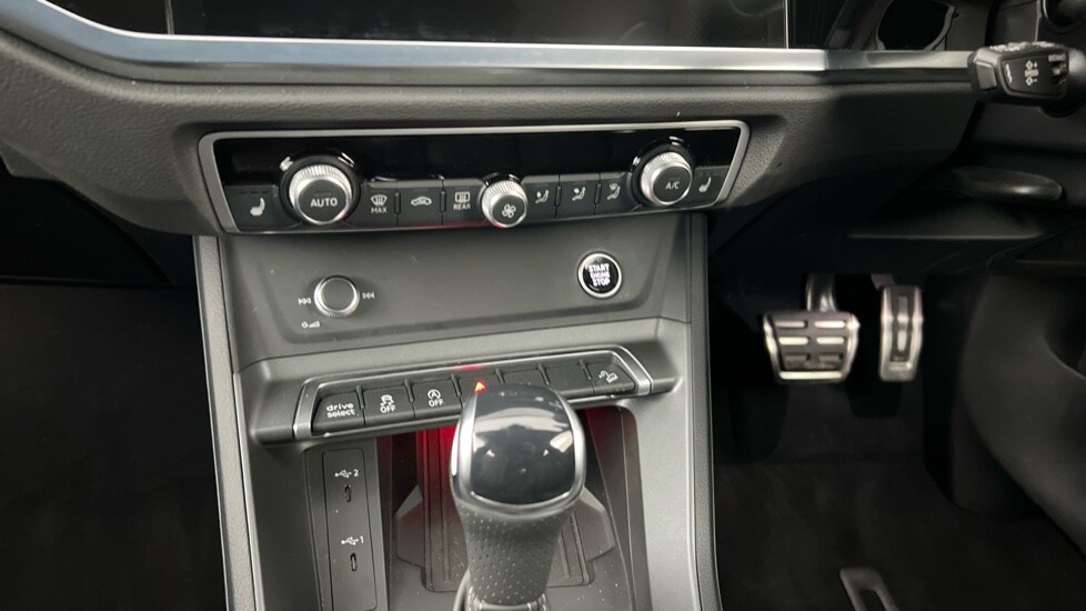 Used Audi Q3 2024 for sale - 76438035: Photo 16