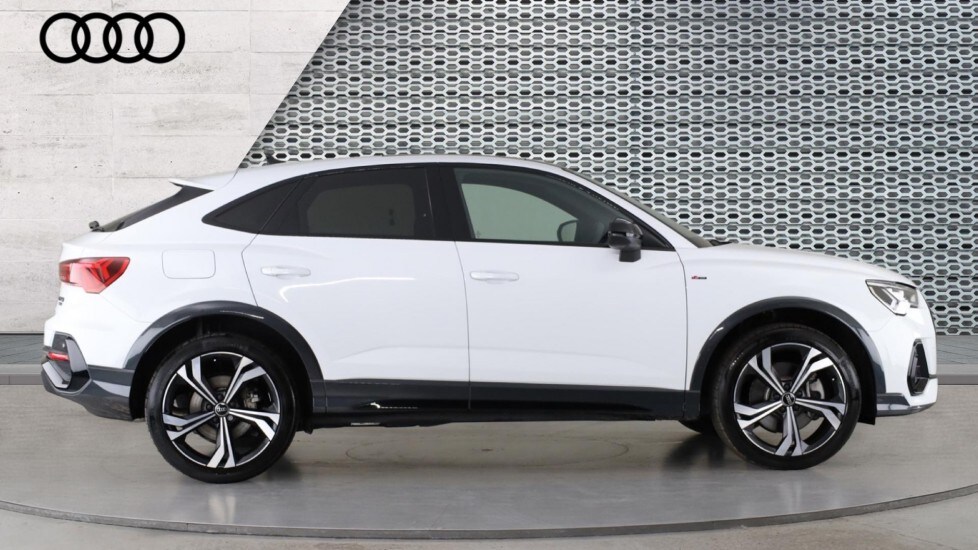 Used Audi Q3 2024 for sale - 76438035: Photo 4