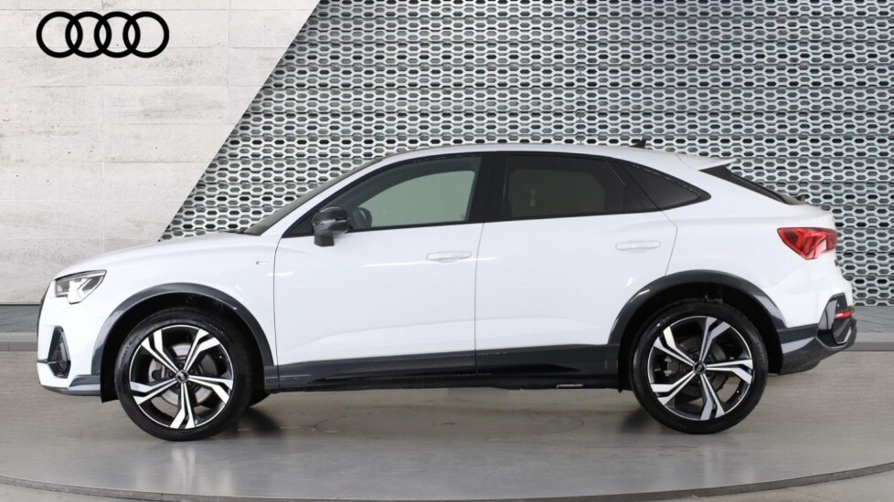 Used Audi Q3 2024 for sale - 76438035: Photo 9