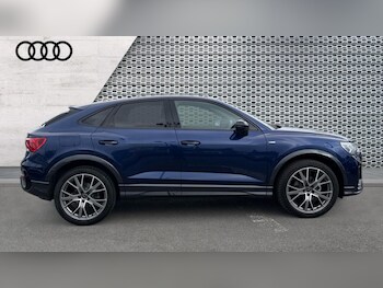 Used Audi Q3 2025 for sale - 76372741: Photo