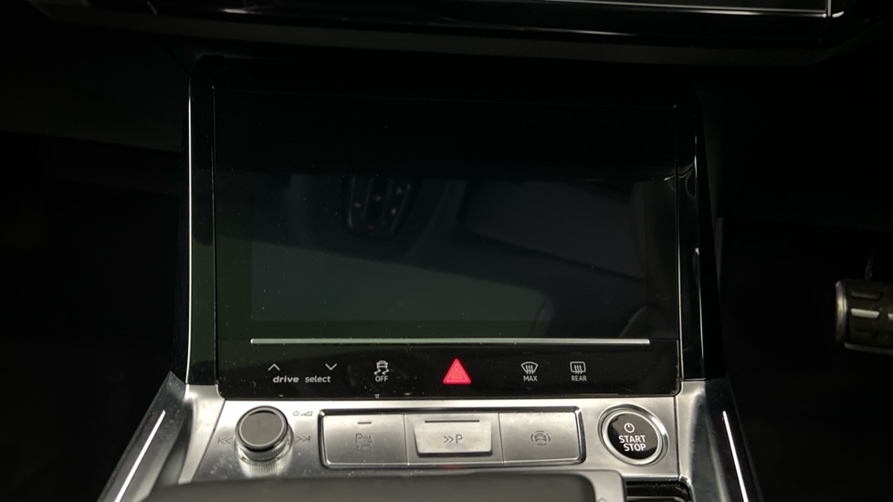 Used Audi Q8 2024 for sale - 76180207: Photo 16