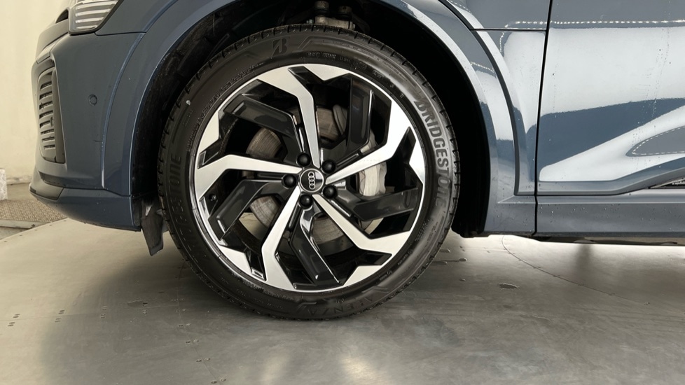 Used Audi Q8 2024 for sale - 76180207: Photo 21
