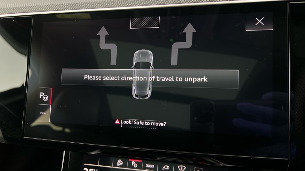 Used Audi Q8 2024 for sale - 76180207: Photo 37