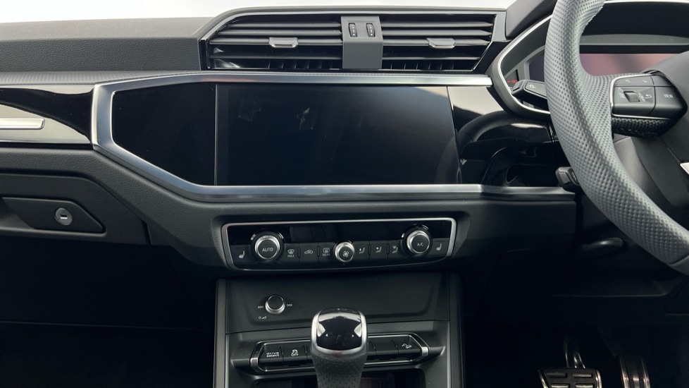 Used Audi Q3 2025 for sale - 76872027: Photo 13