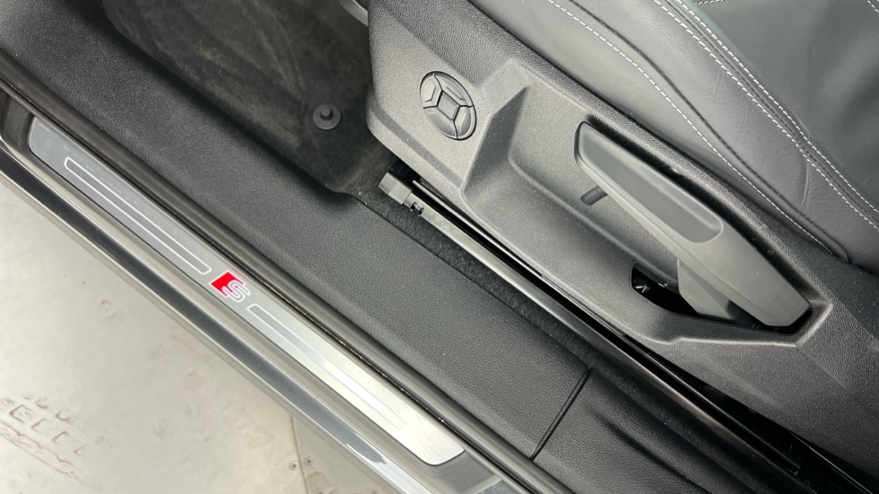 Used Audi Q3 2025 for sale - 76872027: Photo 39