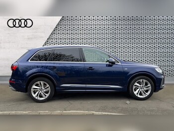 Used Audi Q7 2022 for sale - 77013034: Photo