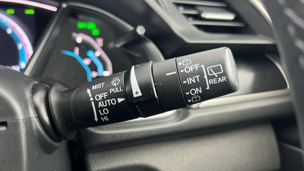 Used Honda Civic 2021 for sale - 76533726: Photo 24