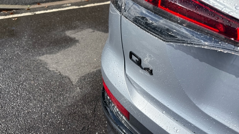 Used Audi Q4 e-tron 2024 for sale - 76168547: Photo 41