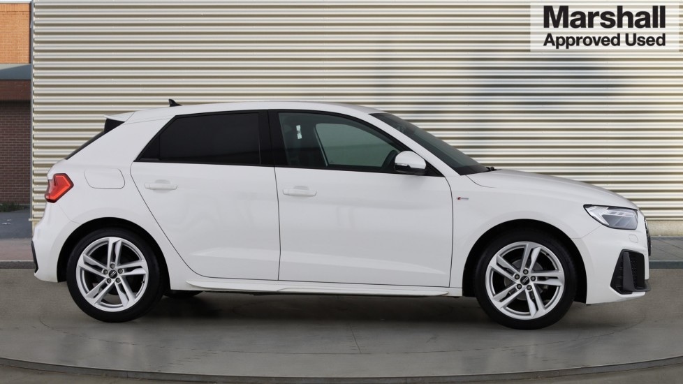 Used Audi A1 2023 for sale - 76630173: Photo 2