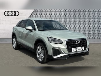 Audi - Q2