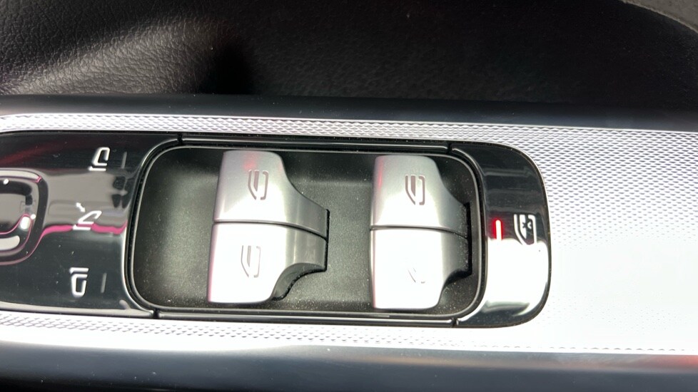 Used Mercedes-Benz EQA 2025 for sale - 76124579: Photo 36