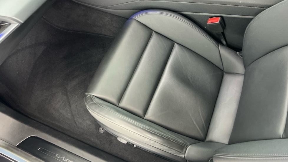 Used Audi e-tron GT 2022 for sale - 76901190: Photo 32