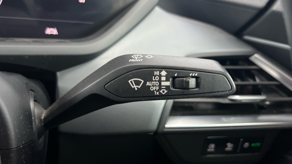 Used Audi e-tron GT 2022 for sale - 76901190: Photo 33