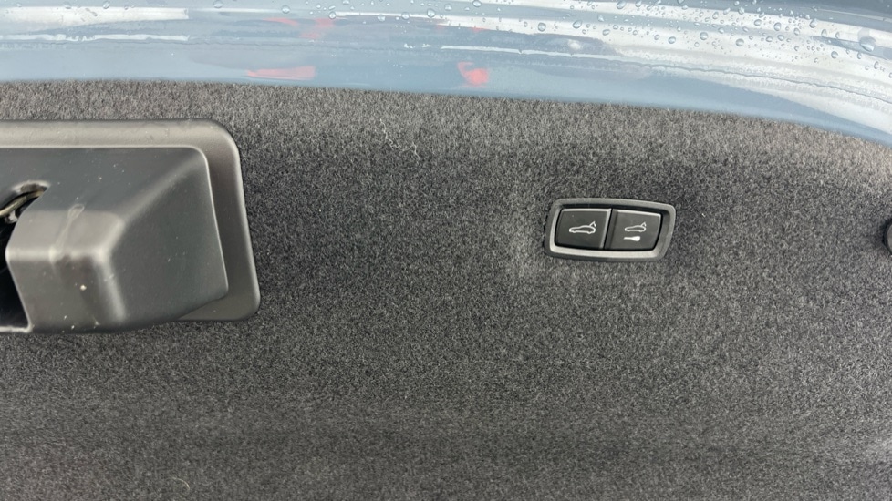 Used Audi e-tron GT 2022 for sale - 76901190: Photo 60