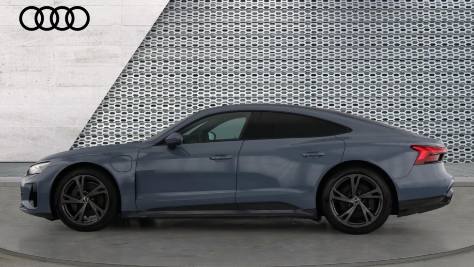 Used Audi e-tron GT 2022 for sale - 76901190: Photo 9