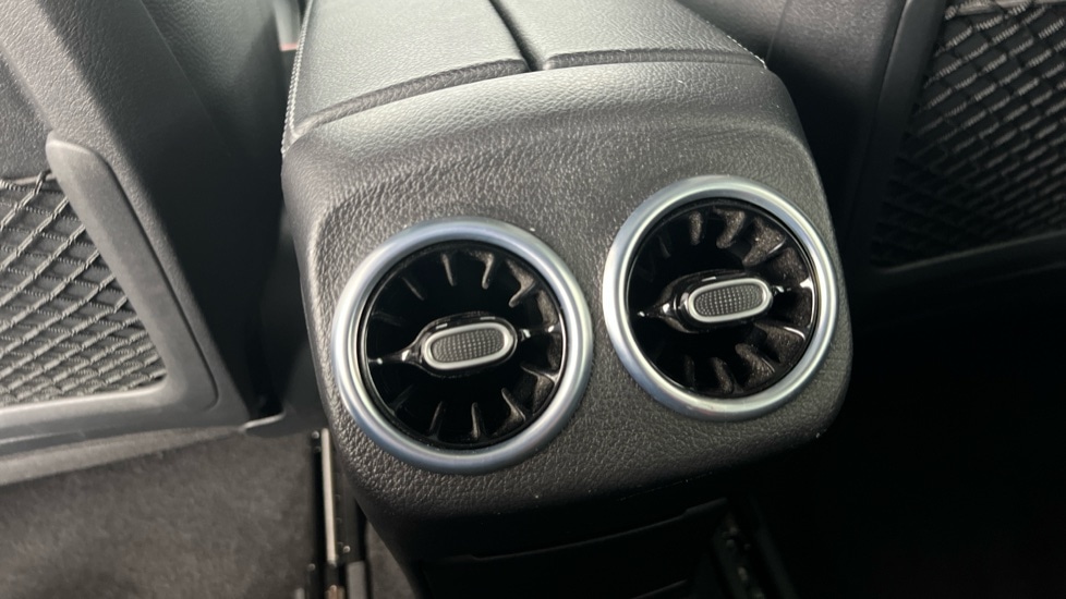 Used Mercedes-Benz CLA 2020 for sale - 76466172: Photo 30