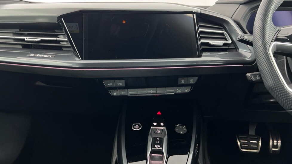 Used Audi Q4 e-tron 2024 for sale - 76241523: Photo 13