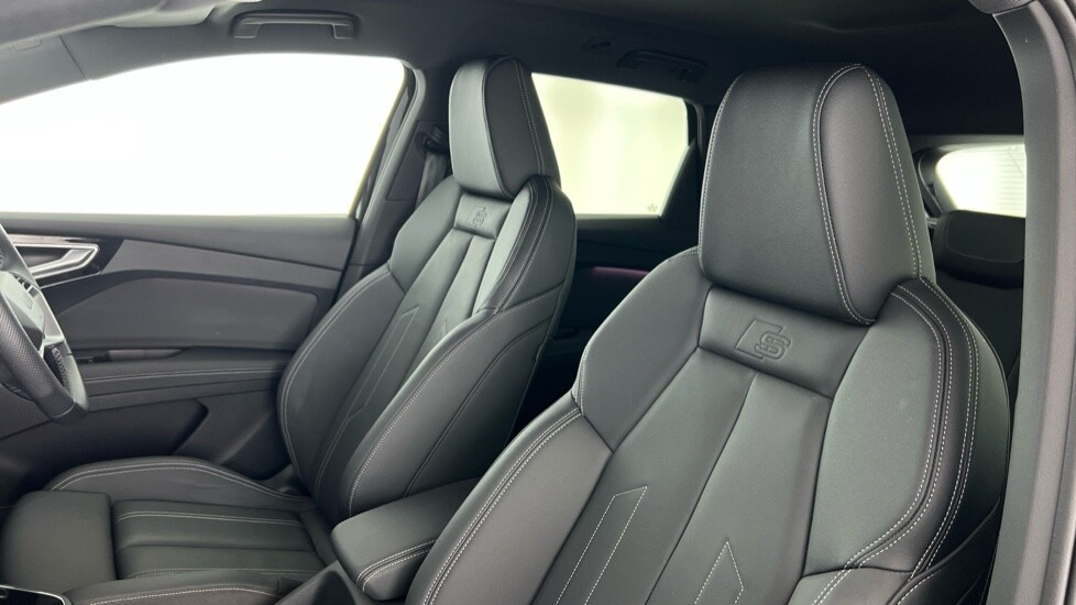 Used Audi Q4 e-tron 2024 for sale - 76241523: Photo 17