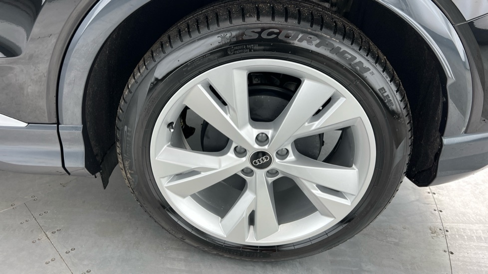 Used Audi Q4 e-tron 2024 for sale - 76241523: Photo 22