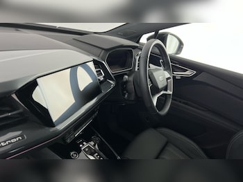 Used Audi Q4 e-tron 2024 for sale - 76241523: Photo