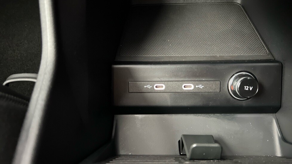 Used Audi Q4 e-tron 2024 for sale - 76241523: Photo 39