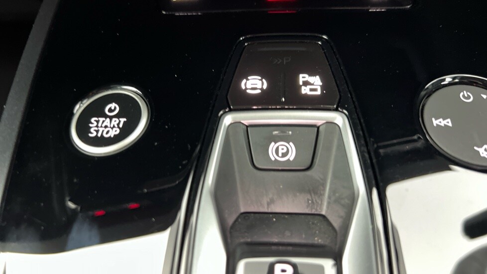 Used Audi Q4 e-tron 2024 for sale - 76241523: Photo 42