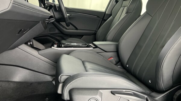 Used Audi Q6 e-tron 2024 for sale - 76289979: Photo 17