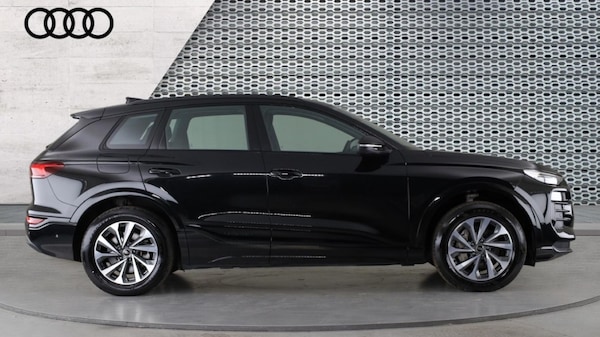 Used Audi Q6 e-tron 2024 for sale - 76289979: Photo 4