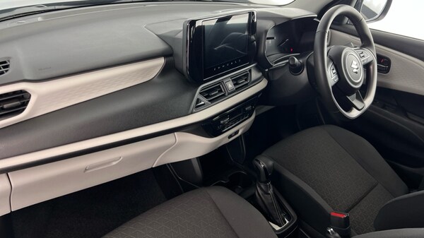 Used Suzuki Swift 2025 for sale - 75466050: Photo 10