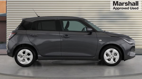 Used Suzuki Swift 2025 for sale - 75466050: Photo 2