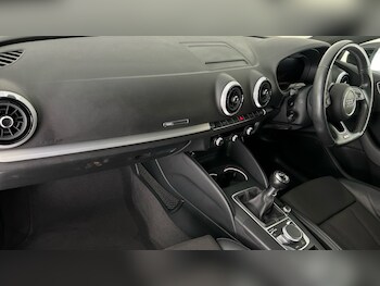 Used Audi A3 2018 for sale - 76544563: Photo