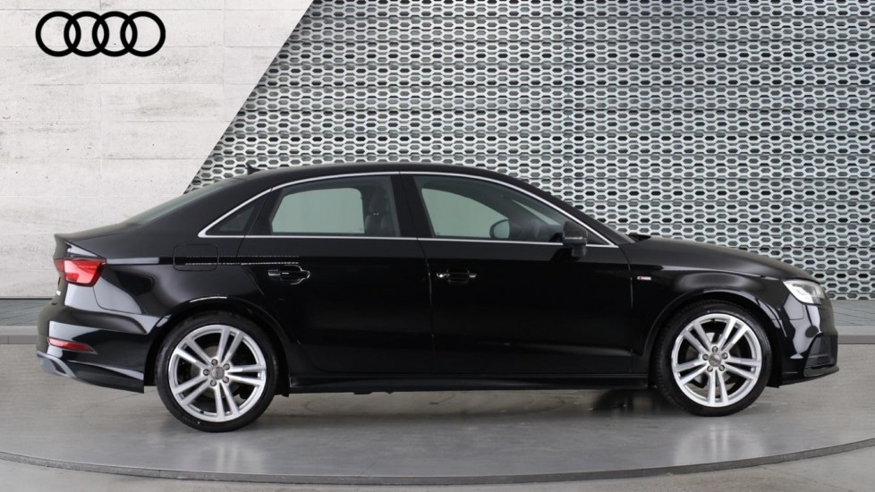 Used Audi A3 2018 for sale - 76544563: Photo 4