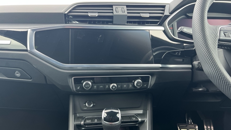 Used Audi Q3 2025 for sale - 76593629: Photo 13