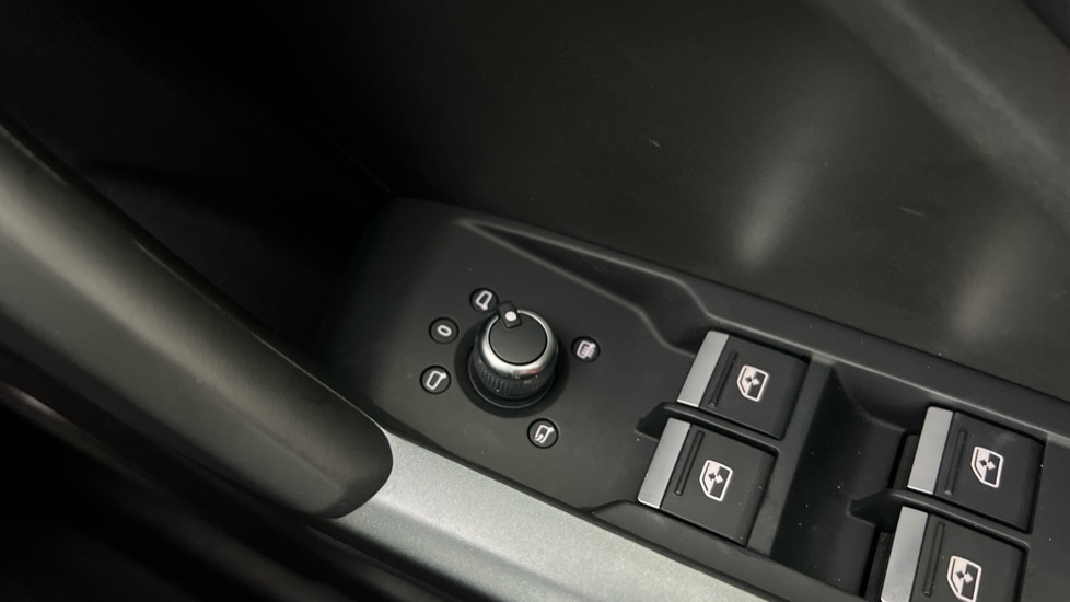 Used Audi Q3 2025 for sale - 76593629: Photo 40