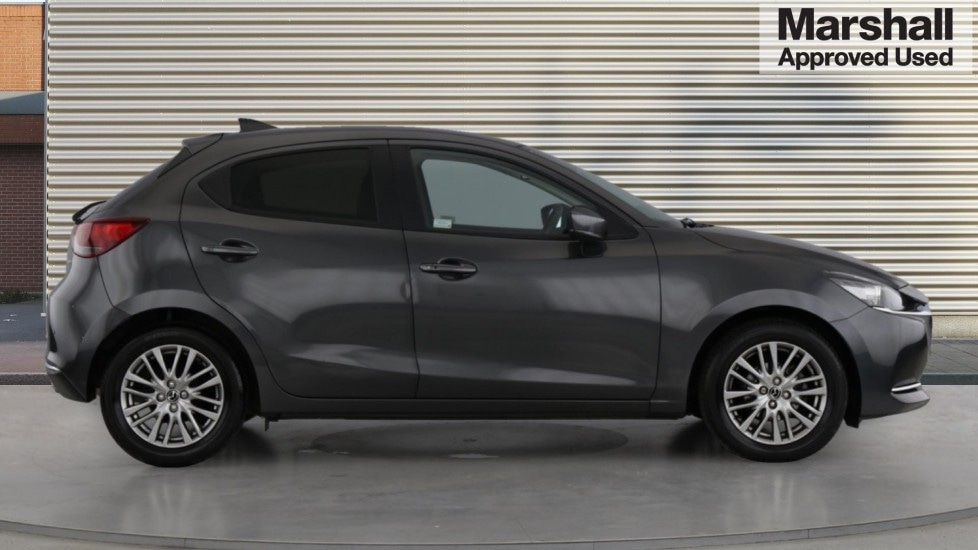 Used Mazda Mazda2 2021 for sale - 75887012: Photo 2