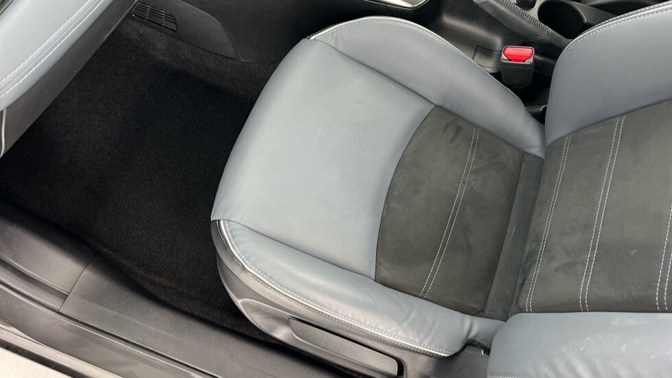 Used Mazda Mazda2 2021 for sale - 75887012: Photo 29