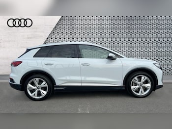 Used Audi Q4 e-tron 2022 for sale - 75537304: Photo