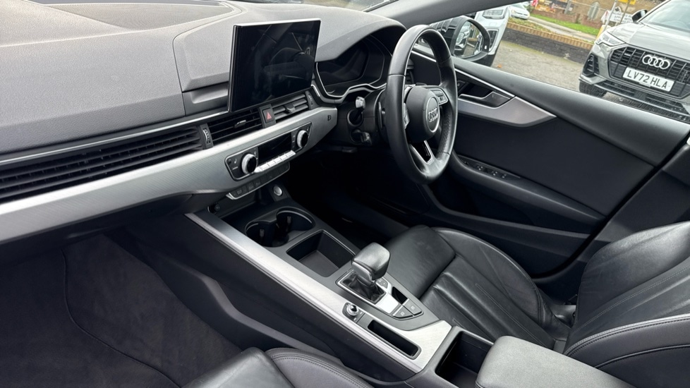 Used Audi A5 2023 for sale - 76515035: Photo 2