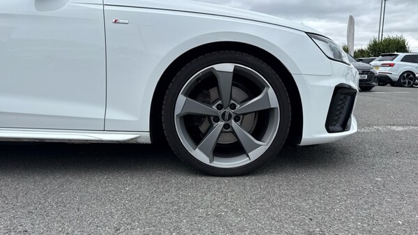 Used Audi A4 2021 for sale - 76095897: Photo 5