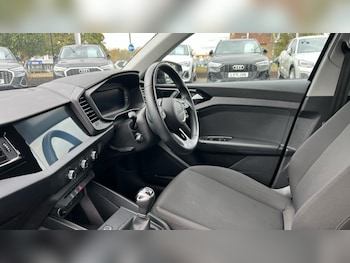 Used Audi A1 2020 for sale - 76316891: Photo 2