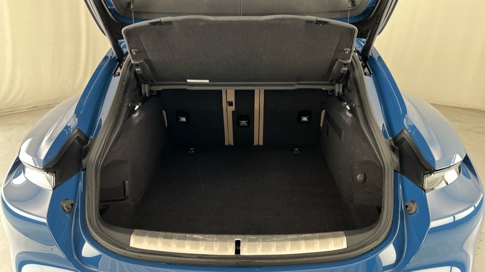 Used Porsche Taycan 2022 for sale - 76597827: Photo 15