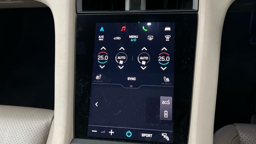 Used Porsche Taycan 2022 for sale - 76597827: Photo 32