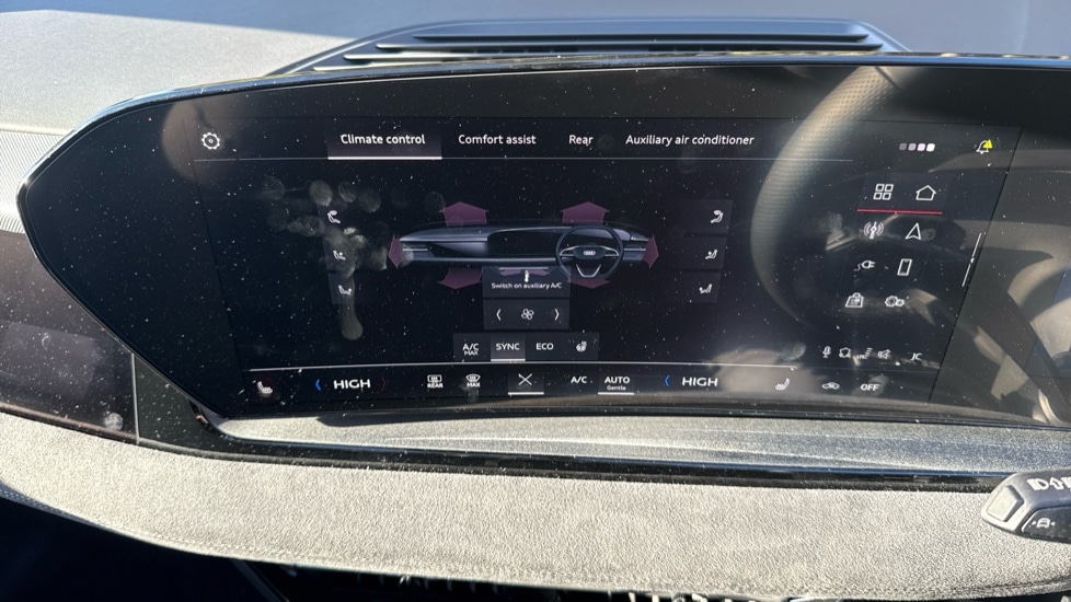 Used Audi Q6 e-tron 2025 for sale - 76745177: Photo 16