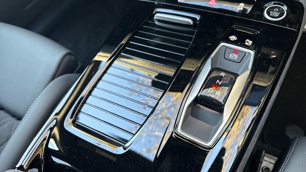 Used Audi Q6 e-tron 2025 for sale - 76745177: Photo 26