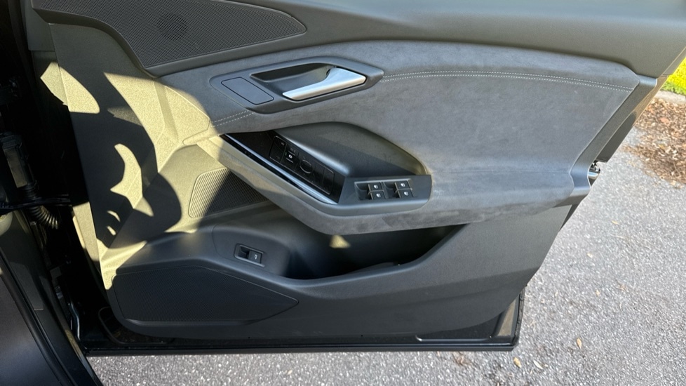 Used Audi Q6 e-tron 2025 for sale - 76745177: Photo 28