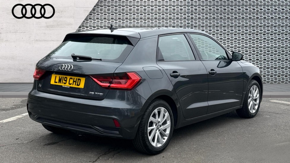 Used Audi A1 2019 for sale - 77067876: Photo 8