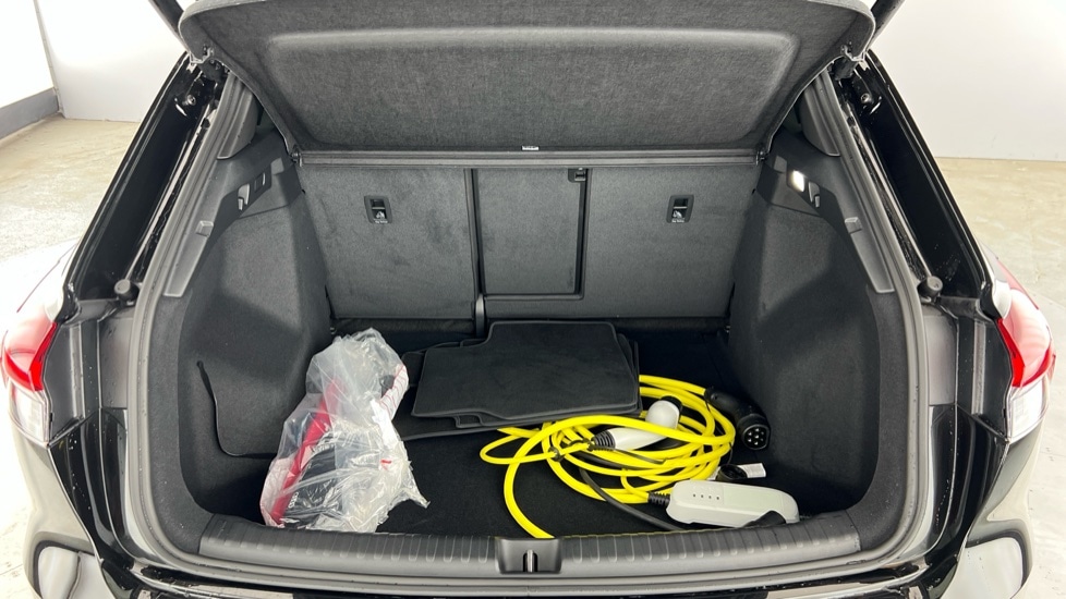 Used Audi Q4 e-tron 2024 for sale - 77021849: Photo 18