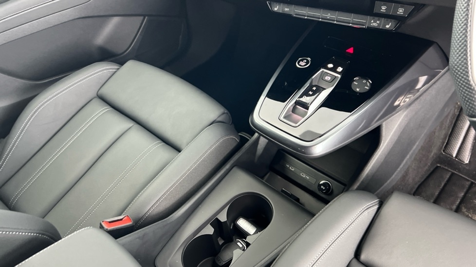 Used Audi Q4 e-tron 2024 for sale - 77021849: Photo 19